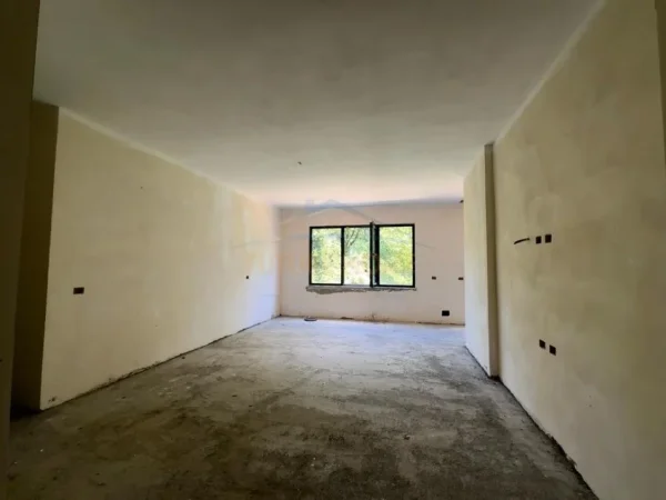 Shitet, Apartament 2+1+2, Xheluks Residence, Rruga e Elbasanit