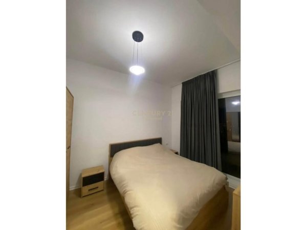 Tirane, jepet me qera apartament 1+1 Kati 7, 53 m² 400 € (Kompleksi Kaimi, Ali Demi)