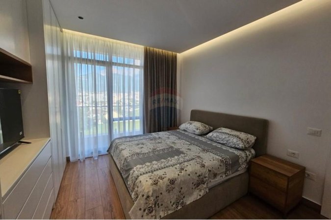 Tirane, jepet me qera 1+1+Ballkon Kati 6, 78 m² 650 € (bulevardi ri)