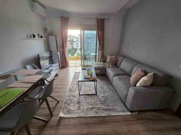 Durres, shitet apartament 1+1 Kati 4, 60 m² 78.000 € (GOLEM)