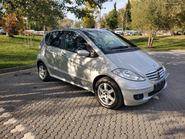 Durres, shitet makine Mercedes Benz Aclass 180 Nafte, gri metalizato automatik Kondicioner 195.000 km