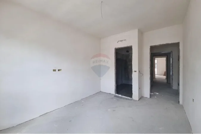 Tirane, shitet apartament 2+1 , 91 m² 98.000 € (Univers City)