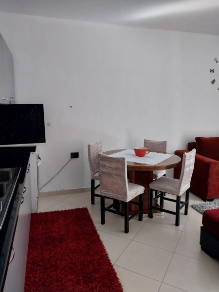 Apartament 2+1 me Qera ,350E, Fresk- Tiranë