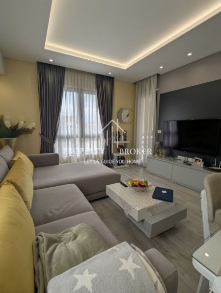 Tirane, jepet me qera apartament 2+1+Aneks+Ballkon Kati 5, 86 m² 800 € (Don Bosko)