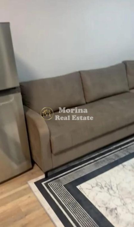 Tirane, jepet me qera apartament 1+1 Kati 3, 70 m² 500 € (Rruga 5 Maji)
