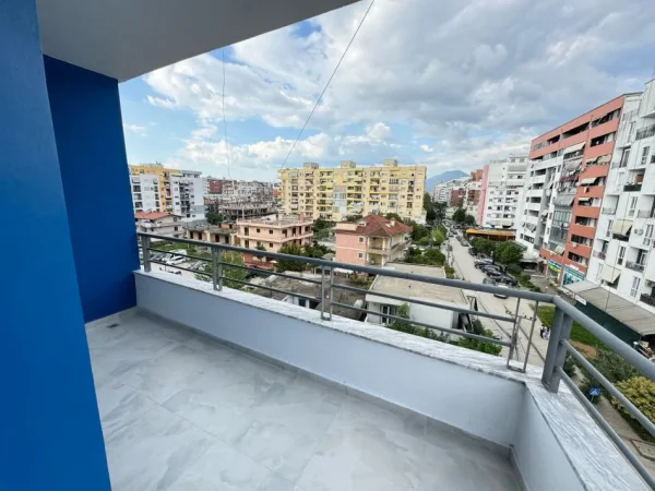 Tirane, shitet apartament 1+1+Ballkon Kati 5, 56 m² 88.000 € (Astir)