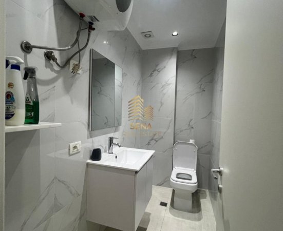 Tirane, jepet me qera apartament 2+1+Ballkon Kati 4, 145 m² 600 € (Prane Ring Centre)