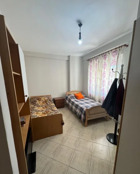 Tirane, shitet apartament duplex 2+1 Kati 3, 103 m² 165.000 € (Kodra e diellit)