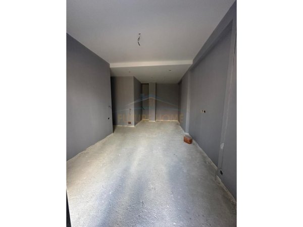 Tirane, shitet apartament 2+1 Kati 4, 130 m² 286.000 € (Rruga e Elbasanit)