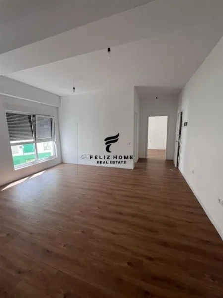 Tirane, shitet apartament 1+1+Ballkon Kati 5, 60 m² 100.000 € (ALI DEMI)