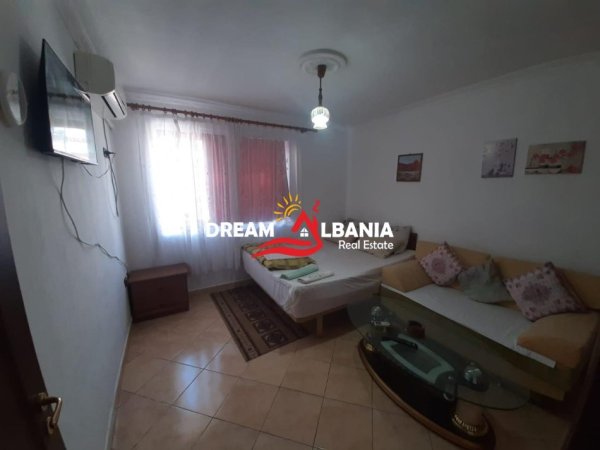 Tirane, jepet me qera apartament 2+1+Ballkon Kati 2, 140 m² 450 € (Tek rruga Sali Nivica – Tregu Elektrik, 4251390)