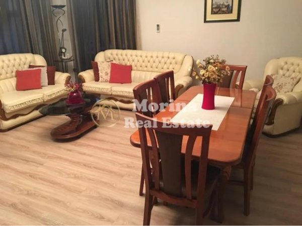 Tirane, jepet me qera apartament 1+1 Kati 3, 90 m² 500 € (Rruga Mine Peza)