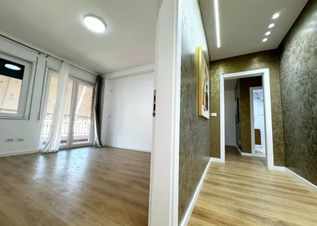 Tirane, shitet apartament 2+1 Kati 5, 139 m² 265.000 € (Kopshti botanik)