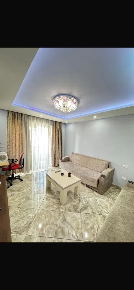 Tirane, shitet apartament 1+1 Kati 2, 56 m² 115.000 € (Rruga e Dibres)