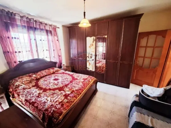 Kavaje, shitet shtepi 1 Katshe , 188 m² 80.000 € (Shetitorja Josif Budo)