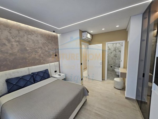 Tirane, jepet me qera apartament 2+1 Kati 1, 132 m² 1.500 € (TEG)