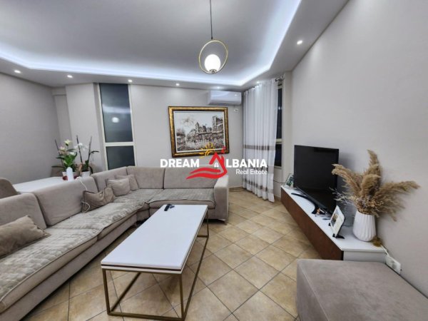 Tirane, shitet 1+1 Kati 3, 75 m² 90.000 € (Ne rrugen Aleksander Marteli, Shkoze - ID 41111036)