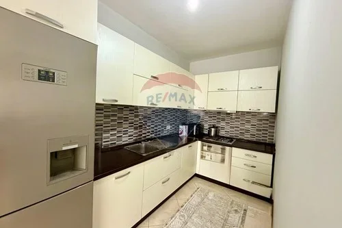 Tirane, jepet me qera apartament 2+1+Aneks+Ballkon Kati 5, 100 m² 550 € (Astir)