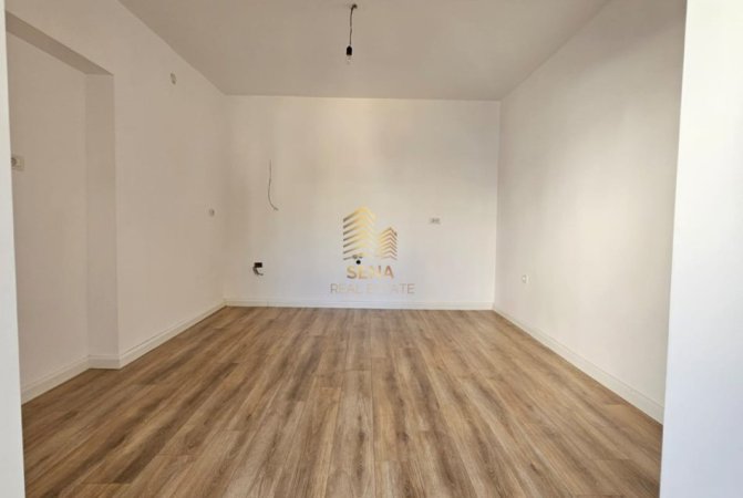 Tirane, shitet apartament 1+1+Ballkon Kati 5, 42 m² 106.000 € (Rruga Muhamet Gjollesha)