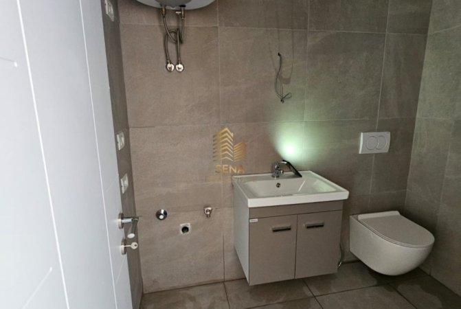Tirane, shitet apartament 1+1+Ballkon Kati 5, 42 m² 106.000 € (Rruga Muhamet Gjollesha)