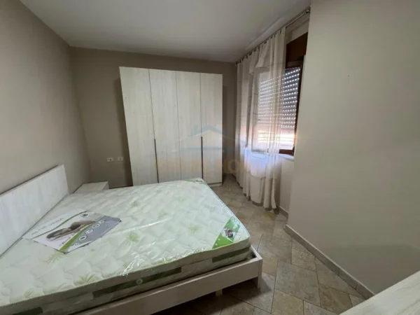 Tirane, jepet me qera apartament 1+1 Kati 15, 65 m² 650 € (Qera, Apartament 1+1, Qendër , Tiranë.)