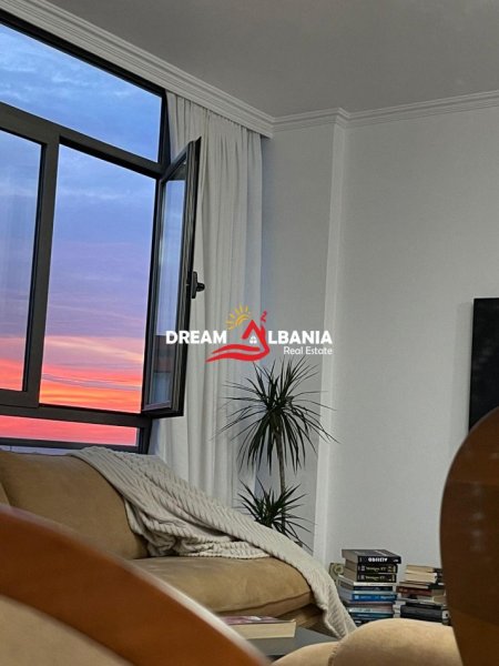 Tirane, jepet me qera apartament 2+1+Ballkon Kati 7, 107 m² 600 € (Ne kompleksin Tower Brigde 1 - ID 42214963)