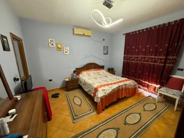 Tirane, shitet Vile 3 Katshe Kati 1, 361 m² 400.000 € (Rruga Siri Kodra)