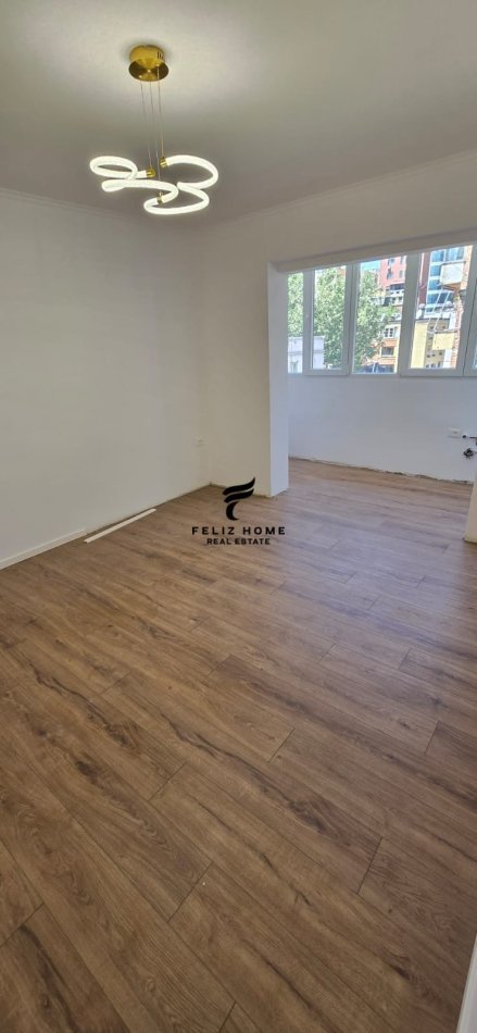 SHITET APARTAMENT 2+1 RRUGA E KAVAJES 169.000 EURO