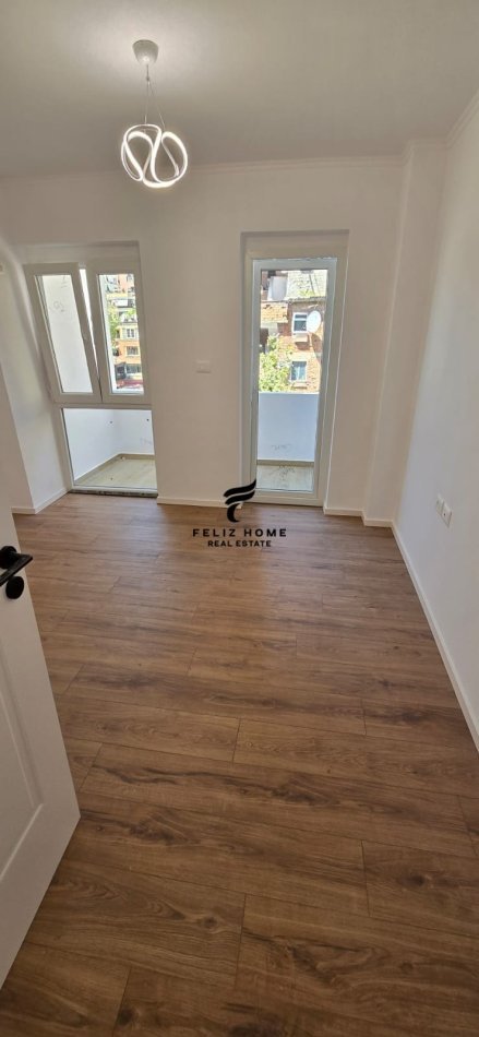 SHITET APARTAMENT 2+1 RRUGA E KAVAJES 169.000 EURO