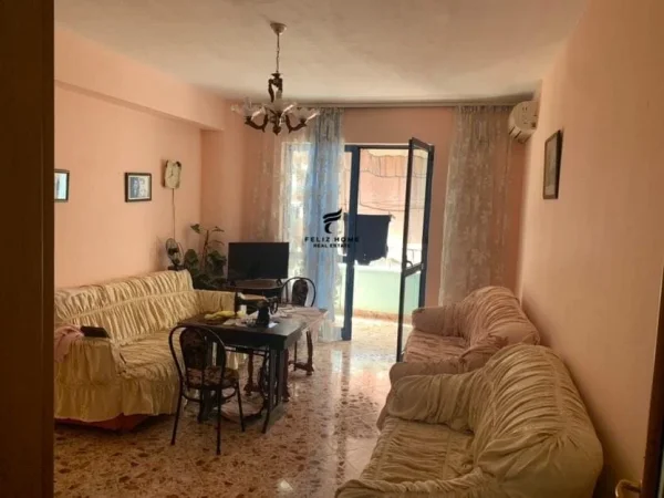 Tirane, shitet apartament 1+1 Kati 4, 65 m² 135.000 € (RRUGA E ELBASANIT)