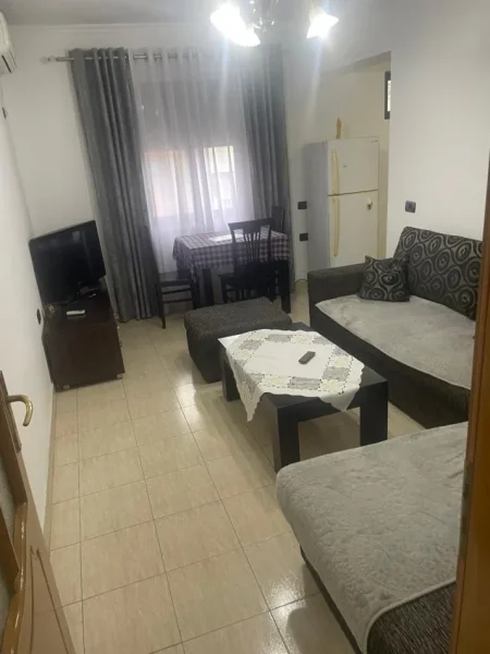 Tirane, jepet me qera apartament 2+1+Aneks+Ballkon Kati 5, 72 m² 500 € (don bosko)
