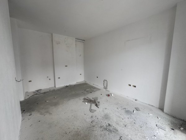 Tirane, shitet apartament 1+1+Ballkon Kati 7, 56 m² 62.000 € (Gryka e Kaçanikut)