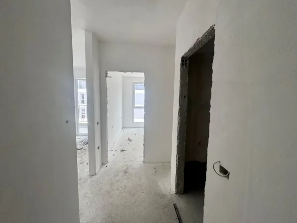 Tirane, shitet apartament 1+1+Ballkon Kati 7, 52 m² 58.000 € (Gryka e Kaçanikut)