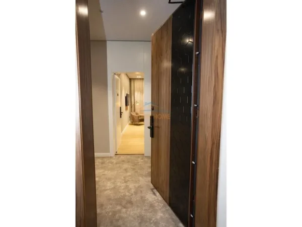 Vlore, shitet apartament 3+1+Ballkon Kati 1, 150 m² 300.000 € (Vlore)