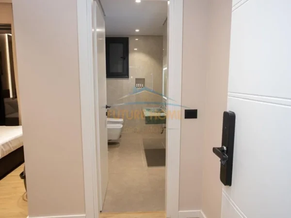 Vlore, shitet apartament 3+1+Ballkon Kati 1, 150 m² 300.000 € (Vlore)