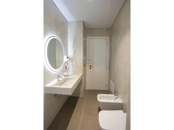 Vlore, shitet apartament 3+1+Ballkon Kati 1, 150 m² 300.000 € (Vlore)