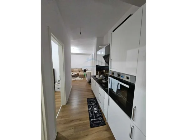 Tirane, shes apartament 2+1 Kati 1, 73 m² 115.000 € (Ali Demi)