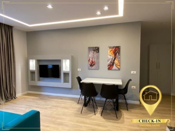 Tirane, jepet me qera apartament 2+1+Aneks+Ballkon Kati 1, 90 m² 700 € (21 Dhjetori)