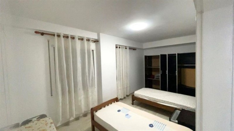Tirane, jepet me qera apartament 2+1+Ballkon Kati 2, 85 m² 900 € (Rruga Ibrahim Dervishi)