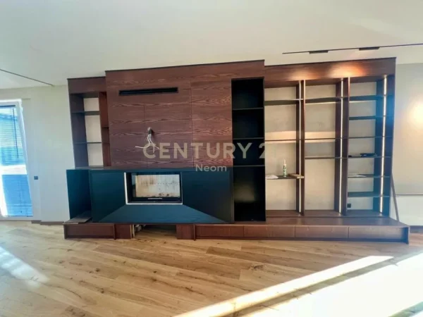 Tirane, jepet me qera apartament+verande | Penthouse 3+1+Aneks+Ballkon Kati 8, 400 m² 3.500 € (Neom114207)