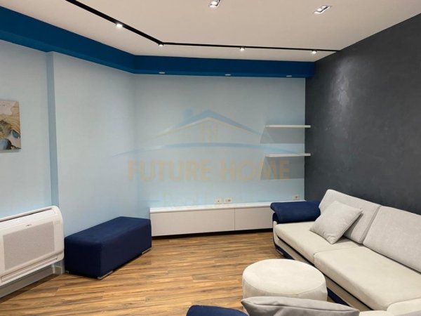 Tirane, jepet me qera apartament 1+1 Kati 2, 75 m² 500 € (Unaza e Re)