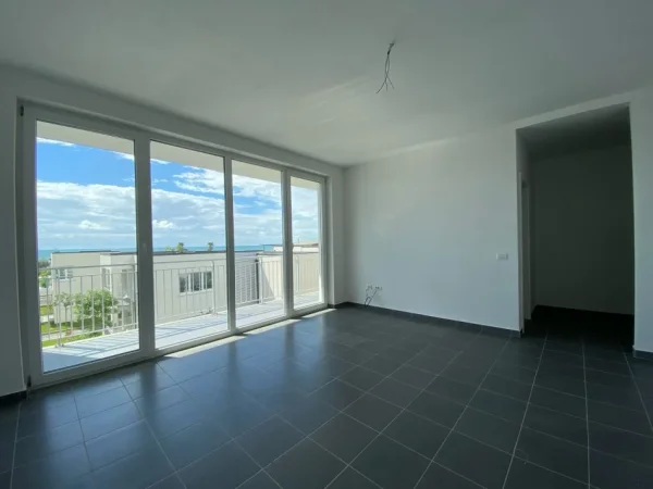 Lezhe, shitet apartament 1+1+Ballkon Kati 3, 77 m² 138.500 € (ne Tale Lezhe)