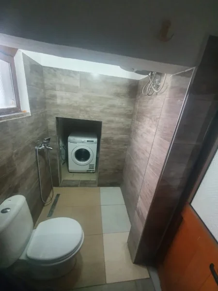 Tirane, jepet me qera shtepi 1+1 Kati 1, 60 m² 350 € ( JEPET ME QERA APARTAMENT 1+1 – SELITË – 350€/MUAJ)