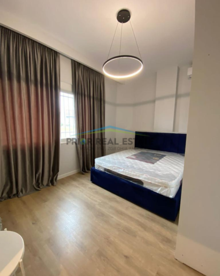 Tirane, jepet me qera apartament 2+1 Kati 1, 85 m² 700 € (21 Dhjetori)