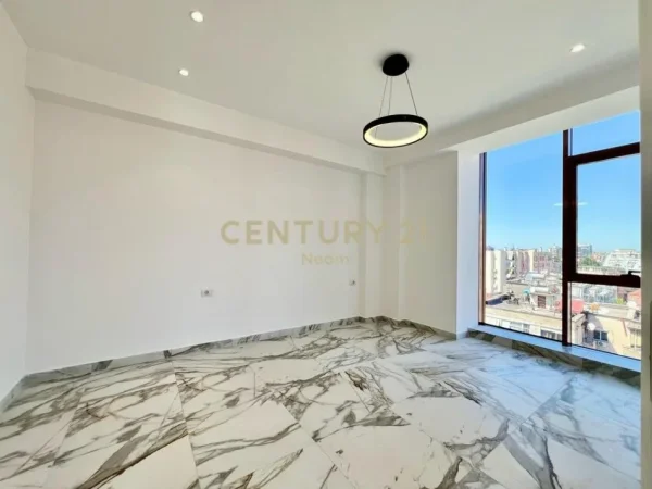 Tirane, jap me qera zyre , 70 m² 1.100 € (Rruga e Kavajës)