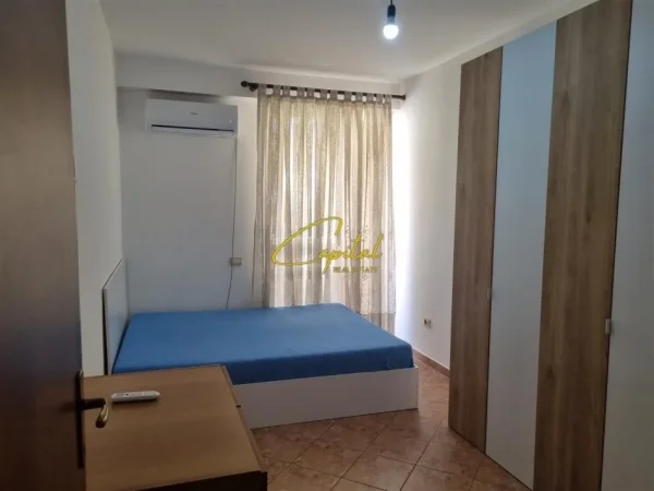 Tirane, jepet me qera apartament 2+1 Kati 5, 100 m² 460 € (ASTIR)