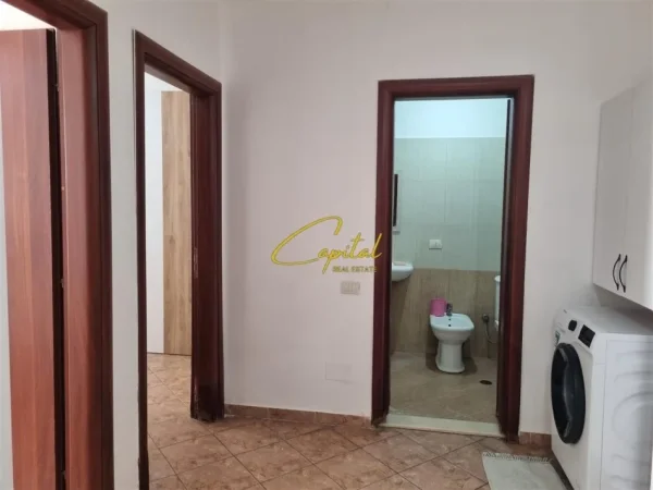 Tirane, jepet me qera apartament 2+1 Kati 5, 100 m² 460 € (ASTIR)