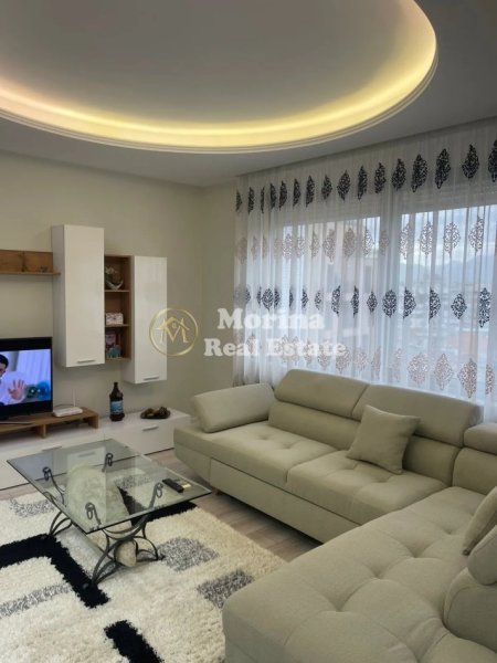 Tirane, jepet me qera apartament 1+1 Kati 9, 70 m² 1.000 € (Rruga Kosovareve)