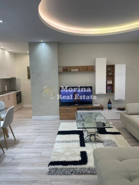 Tirane, jepet me qera apartament 1+1 Kati 9, 70 m² 1.000 € (Rruga Kosovareve)