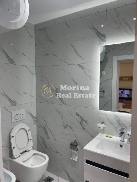 Tirane, jepet me qera apartament 1+1 Kati 9, 70 m² 1.000 € (Rruga Kosovareve)